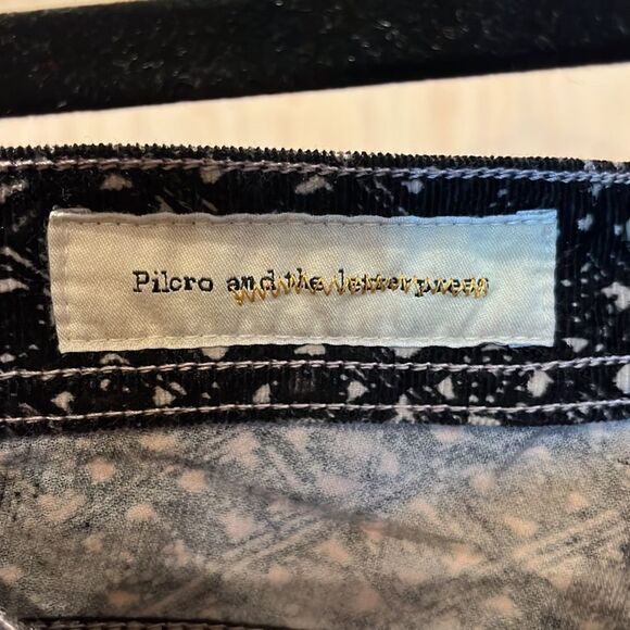 PILCRO AND THE LETTERPRESS • Black Corduroy Serif Pants • Size 27 Petite (US 4P) - Picture 4 of 8